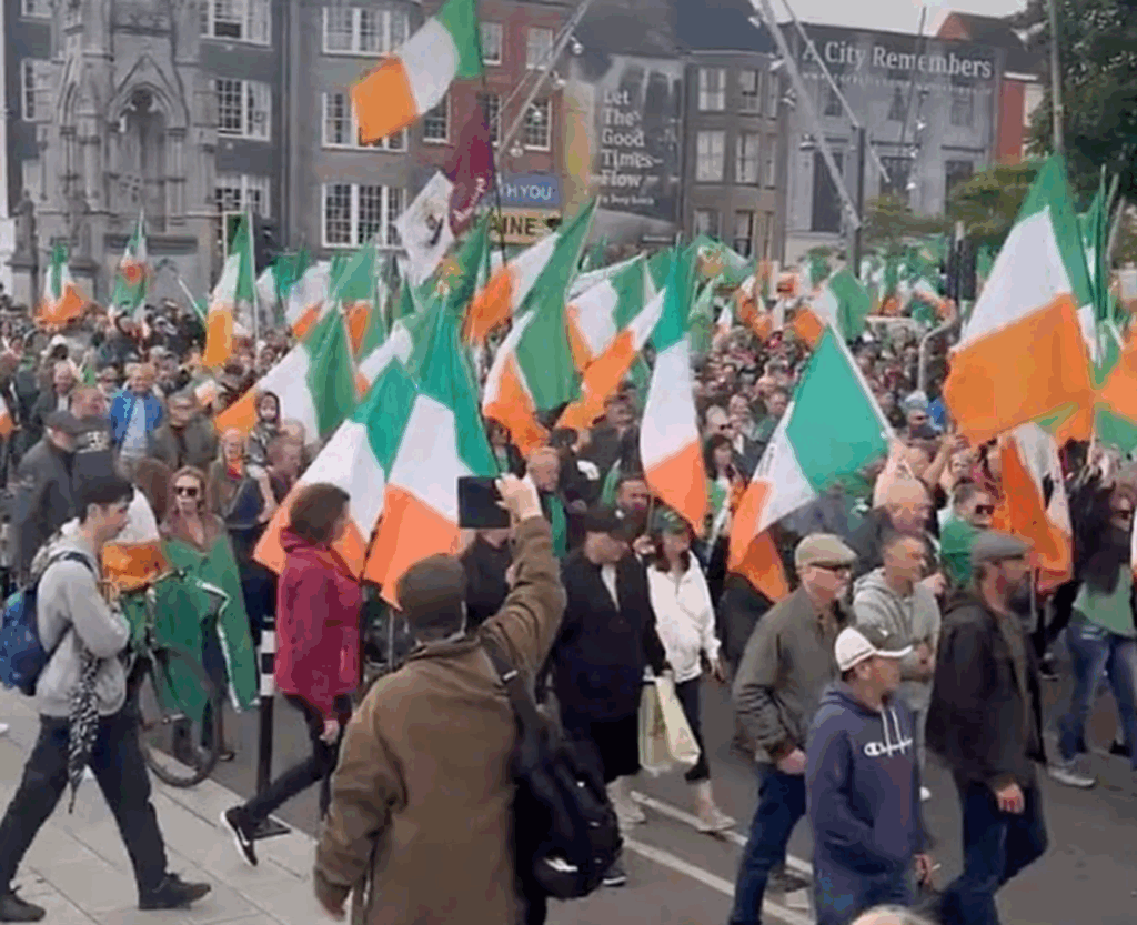 Image 5. ‘Ireland says No’ demonstration in Cork on Saturday, 14 June.